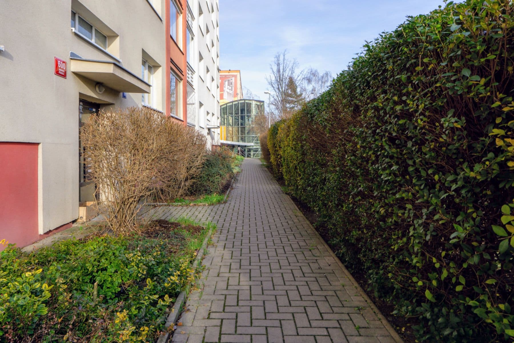 Prenájom bytu 56 m², Kamerunská, Praha, Praha Prenájom bytu 56 m², Kamerunská, Praha, Praha