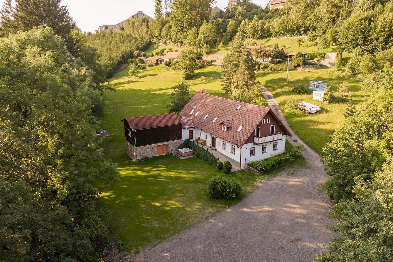 Prenájom rekreačného objektu, Líšnice, Pardubický kraj Prenájom rekreačného objektu, Líšnice, Pardubický kraj