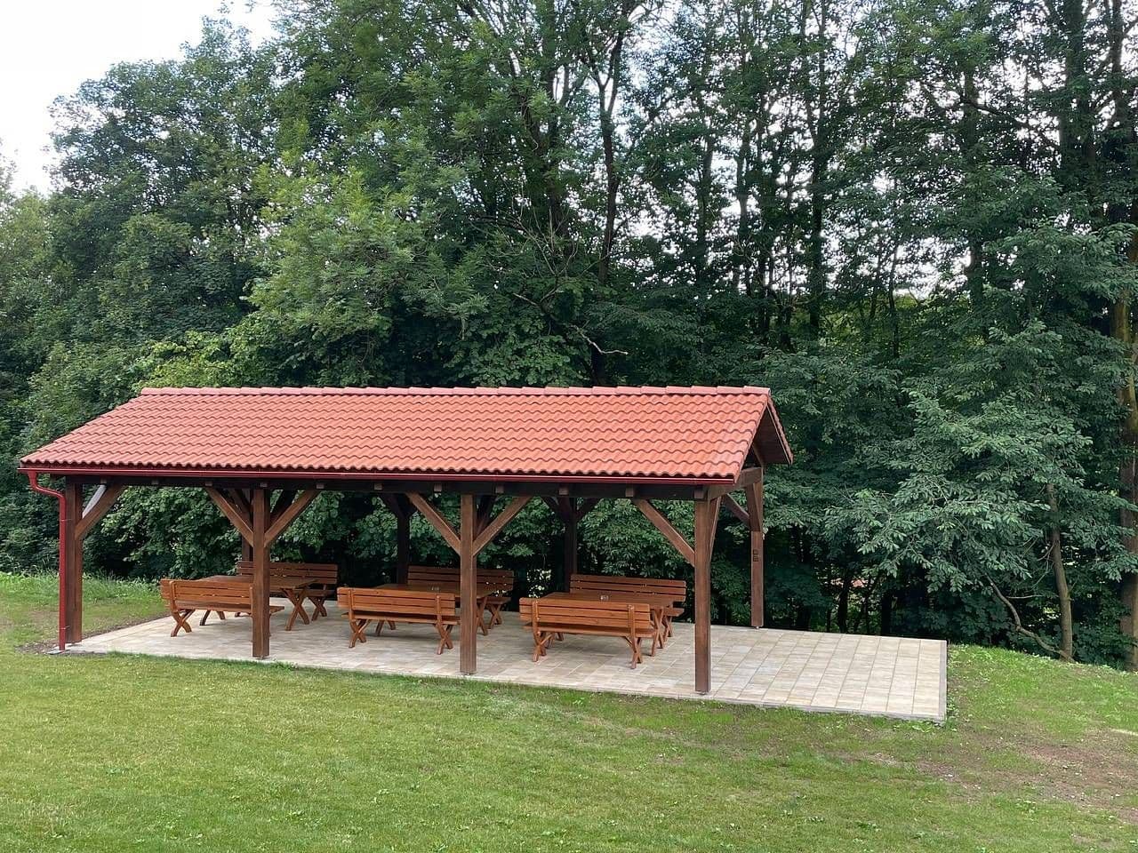 Prenájom rekreačného objektu, Líšnice, Pardubický kraj Prenájom rekreačného objektu, Líšnice, Pardubický kraj