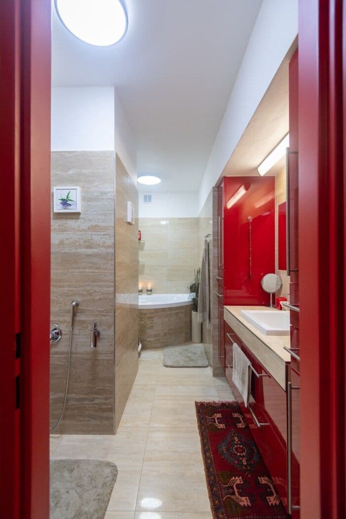 Prenájom bytu 16 m², Biskupcova, Praha, Praha Prenájom bytu 16 m², Biskupcova, Praha, Praha