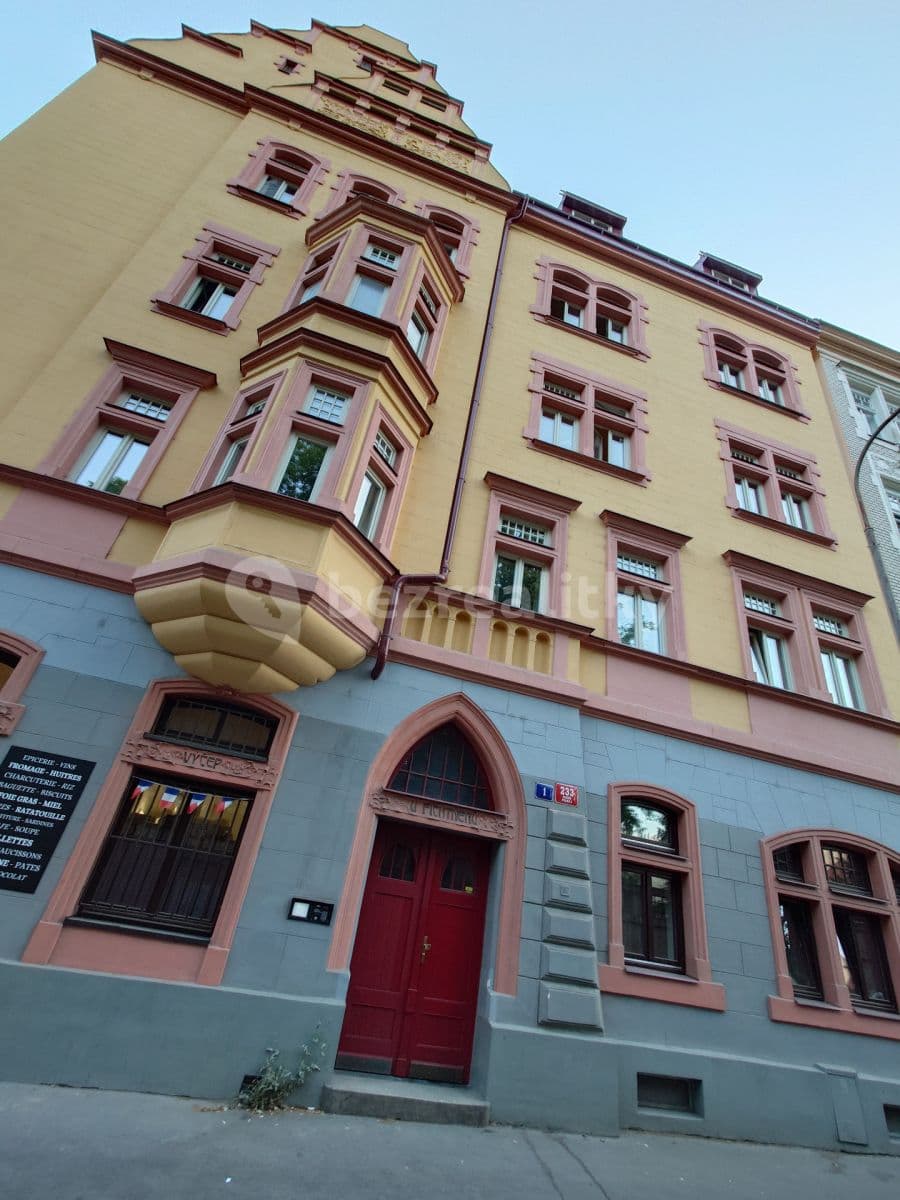 Prenájom bytu Garsoniéra 28 m², Erbenova, Praha, Praha Prenájom bytu Garsoniéra 28 m², Erbenova, Praha, Praha