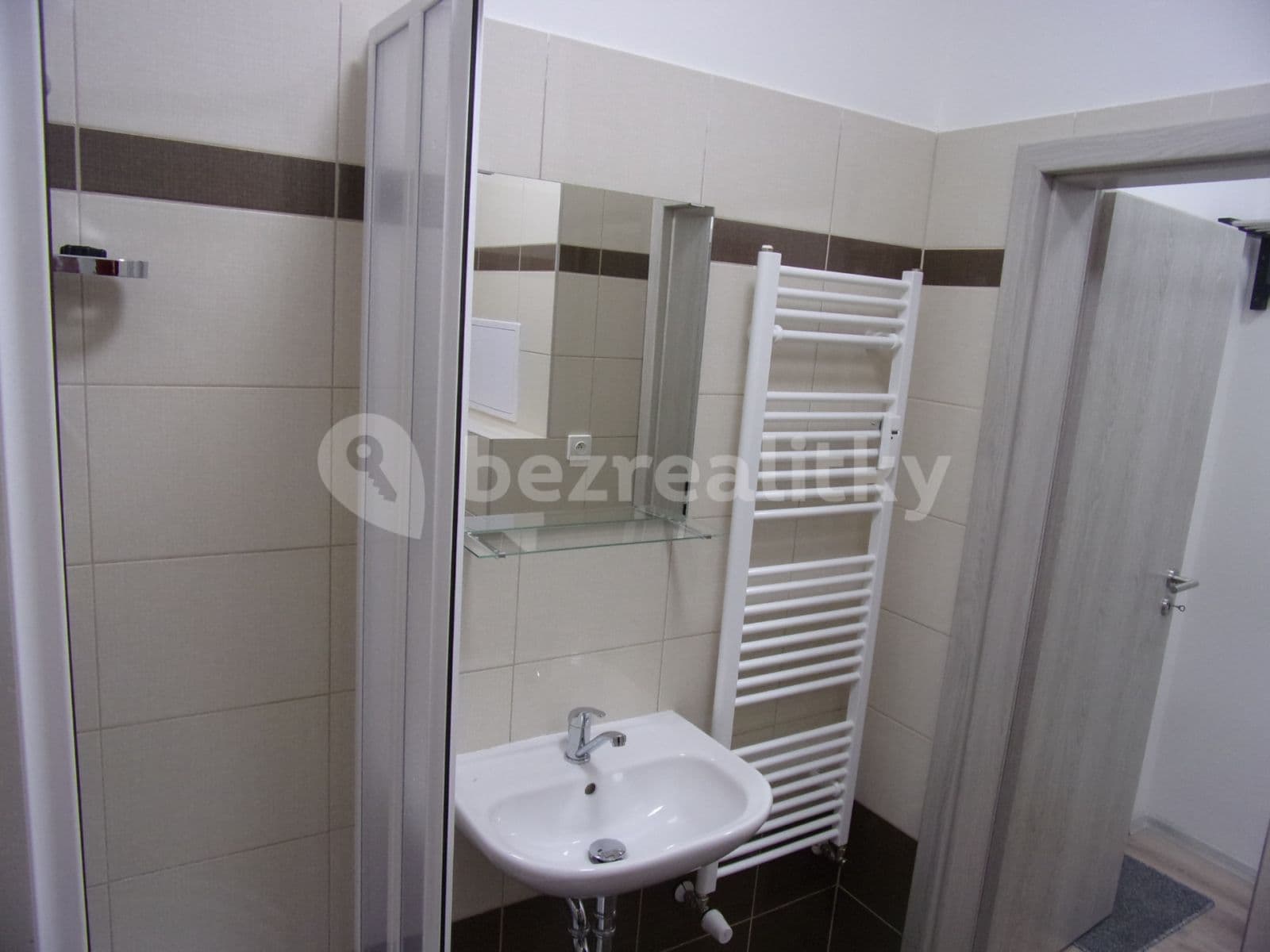 Prenájom bytu 1-izbový 21 m², Slepá, Milovice, Středočeský kraj Prenájom bytu 1-izbový 21 m², Slepá, Milovice, Středočeský kraj