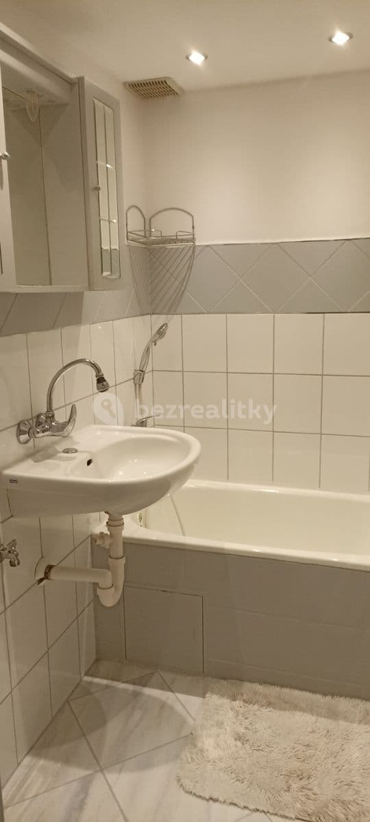 Prenájom bytu 2-izbový 41 m², Zdiměřická, Praha, Praha Prenájom bytu 2-izbový 41 m², Zdiměřická, Praha, Praha