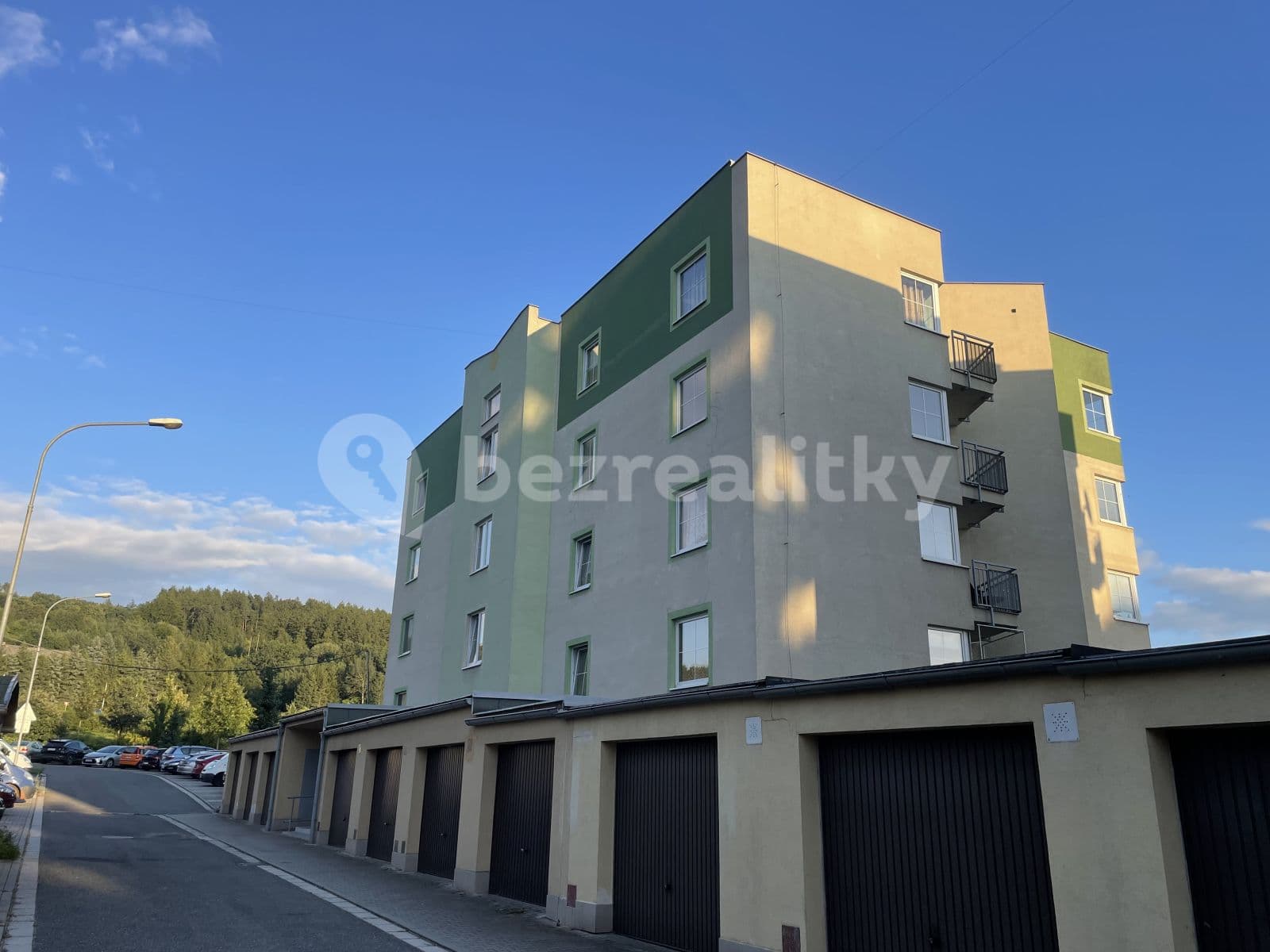 Prenájom bytu 2-izbový 57 m², Okrová, Náchod, Královéhradecký kraj Prenájom bytu 2-izbový 57 m², Okrová, Náchod, Královéhradecký kraj