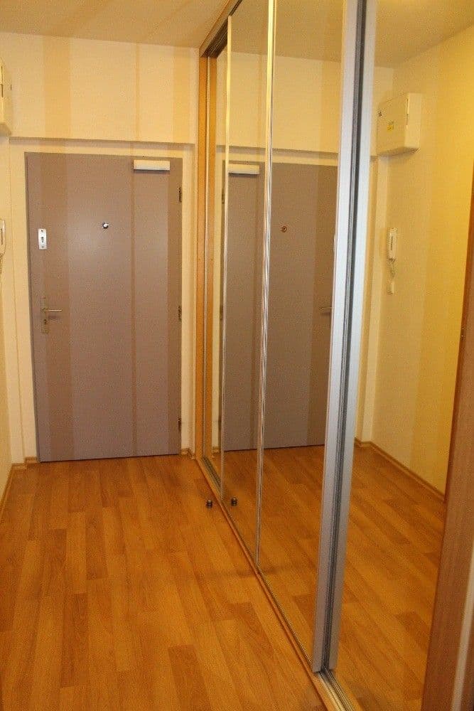 Prenájom bytu 1-izbový 37 m², Na Slatince, Praha, Praha Prenájom bytu 1-izbový 37 m², Na Slatince, Praha, Praha