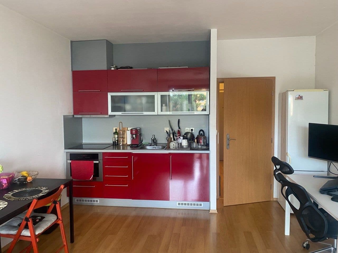 Prenájom bytu 1-izbový 37 m², Na Slatince, Praha, Praha Prenájom bytu 1-izbový 37 m², Na Slatince, Praha, Praha
