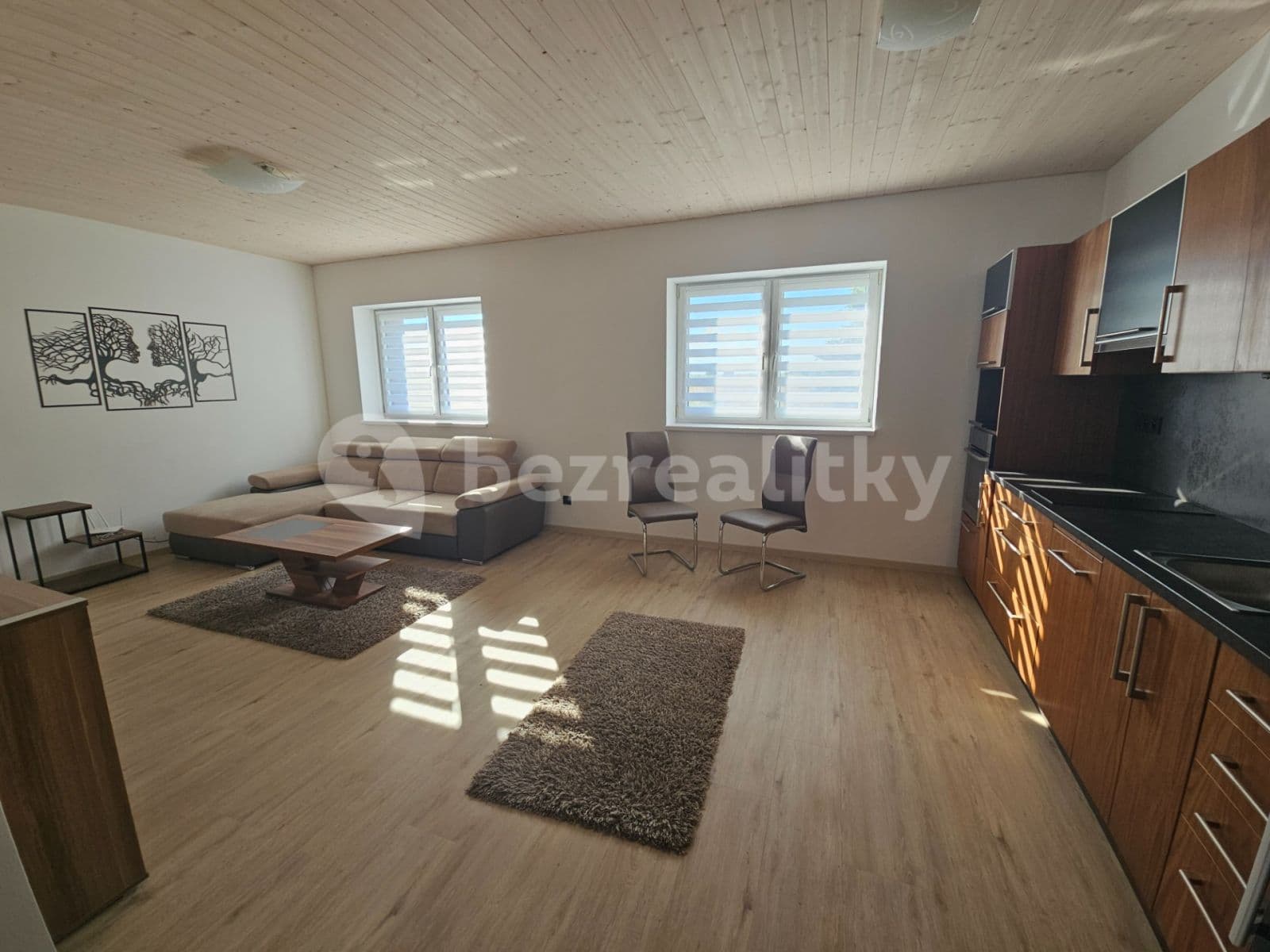 Prenájom bytu 2-izbový 55 m², Jilemnického, Olomouc, Olomoucký kraj Prenájom bytu 2-izbový 55 m², Jilemnického, Olomouc, Olomoucký kraj