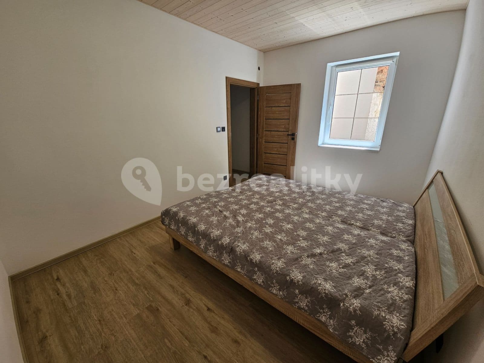 Prenájom bytu 2-izbový 55 m², Jilemnického, Olomouc, Olomoucký kraj Prenájom bytu 2-izbový 55 m², Jilemnického, Olomouc, Olomoucký kraj