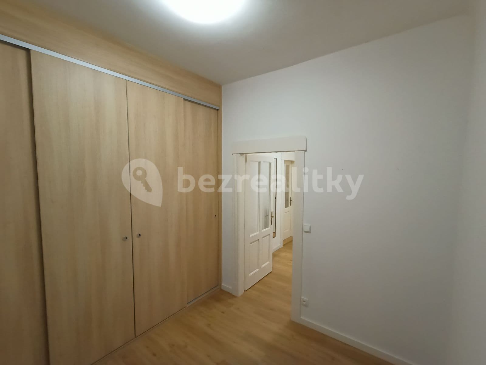 Prenájom bytu 2-izbový 50 m², U Nikolajky, Praha, Praha Prenájom bytu 2-izbový 50 m², U Nikolajky, Praha, Praha
