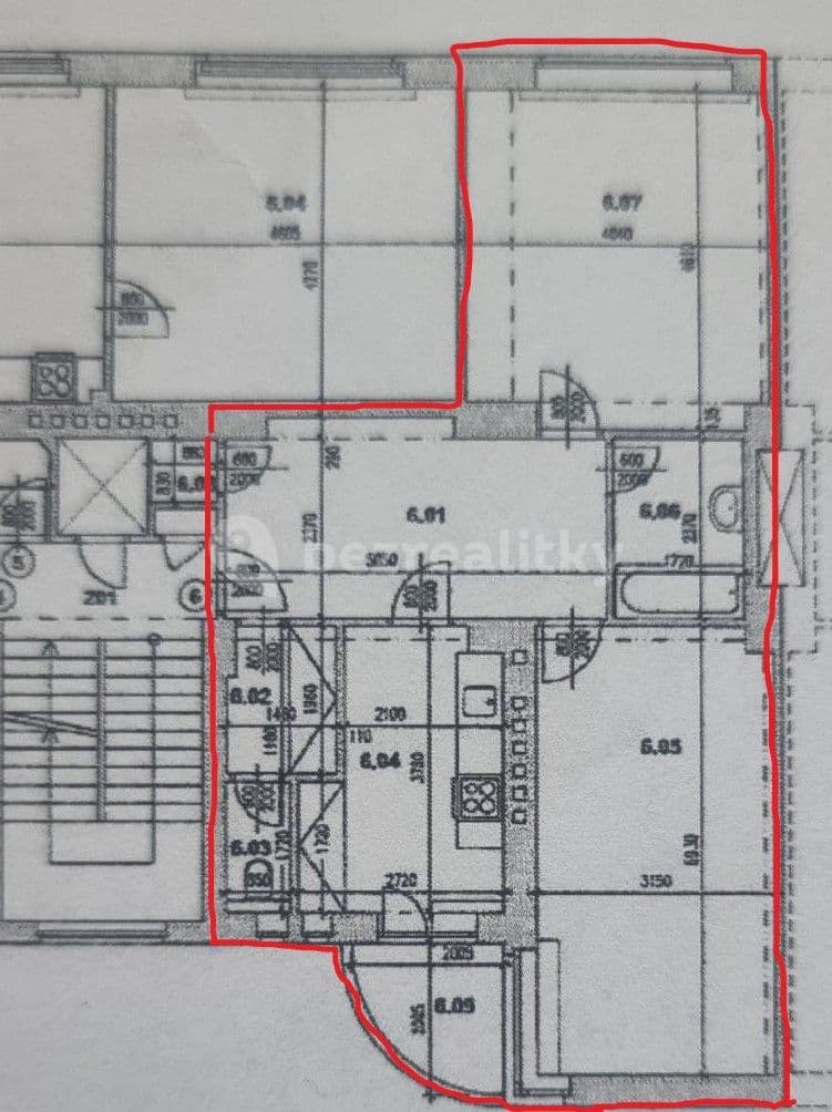 Prenájom bytu 2-izbový 71 m², 28. pluku, Praha, Praha Prenájom bytu 2-izbový 71 m², 28. pluku, Praha, Praha