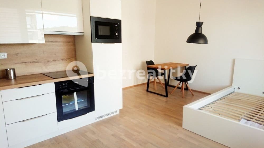 Prenájom bytu 1-izbový 37 m², Waltariho, Praha, Praha Prenájom bytu 1-izbový 37 m², Waltariho, Praha, Praha