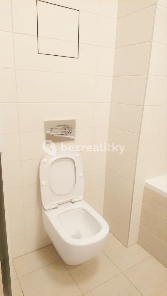Prenájom bytu 1-izbový 37 m², Waltariho, Praha, Praha Prenájom bytu 1-izbový 37 m², Waltariho, Praha, Praha