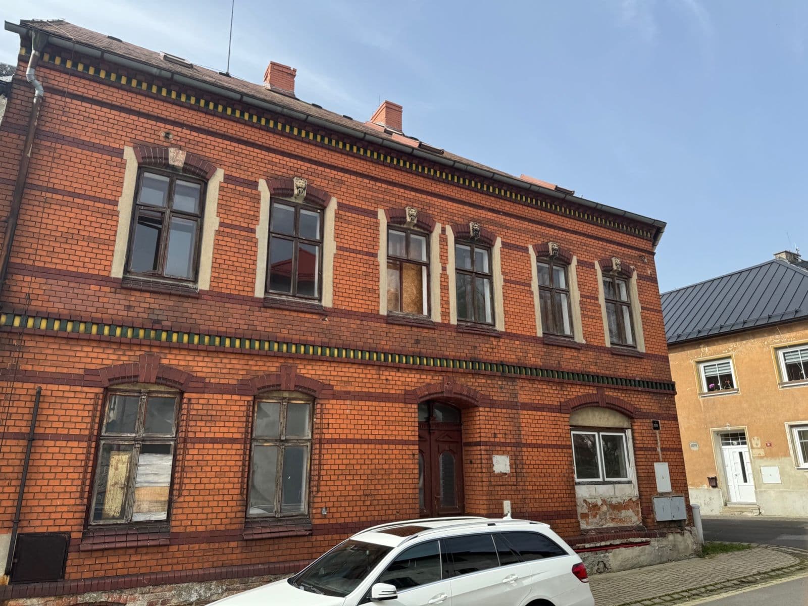 Prenájom domu 706 m², pozemek 435 m², Výsluní, Ústecký kraj Prenájom domu 706 m², pozemek 435 m², Výsluní, Ústecký kraj