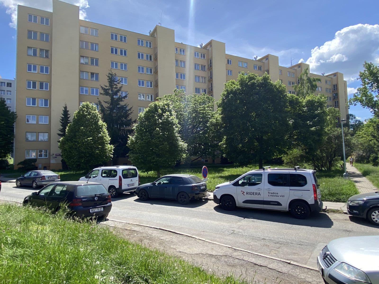 Prenájom bytu 52 m², Hrusická, Praha, Praha Prenájom bytu 52 m², Hrusická, Praha, Praha