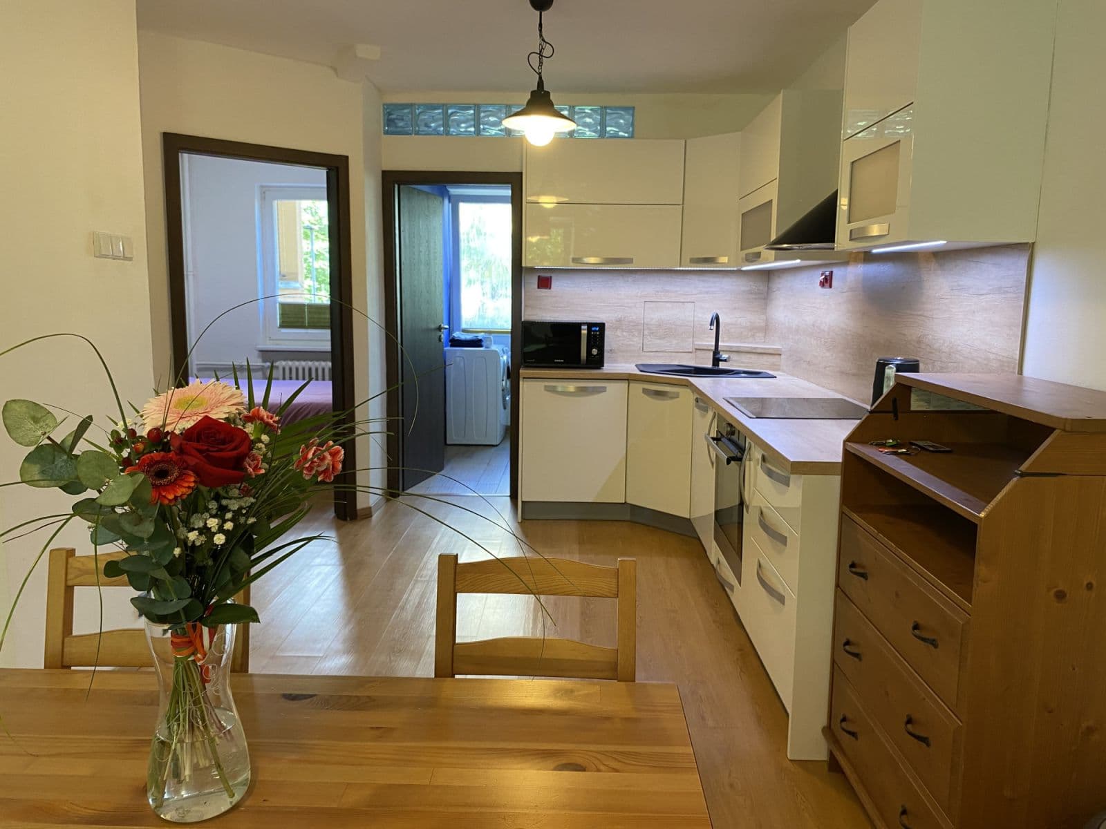 Prenájom bytu 52 m², Hrusická, Praha, Praha Prenájom bytu 52 m², Hrusická, Praha, Praha