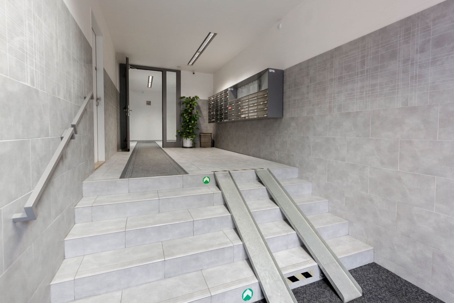 Prenájom bytu 38 m², Havlíčkovo náměstí, Praha, Praha Prenájom bytu 38 m², Havlíčkovo náměstí, Praha, Praha