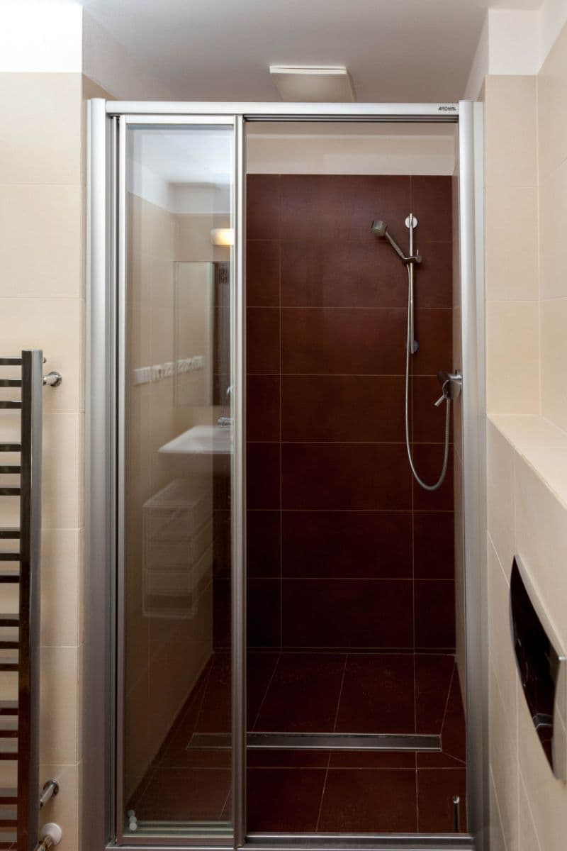 Prenájom bytu 38 m², Havlíčkovo náměstí, Praha, Praha Prenájom bytu 38 m², Havlíčkovo náměstí, Praha, Praha