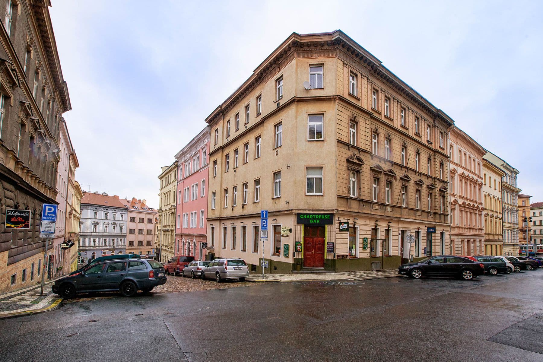 Prenájom bytu 20 m², Víta Nejedlého, Praha, Praha Prenájom bytu 20 m², Víta Nejedlého, Praha, Praha