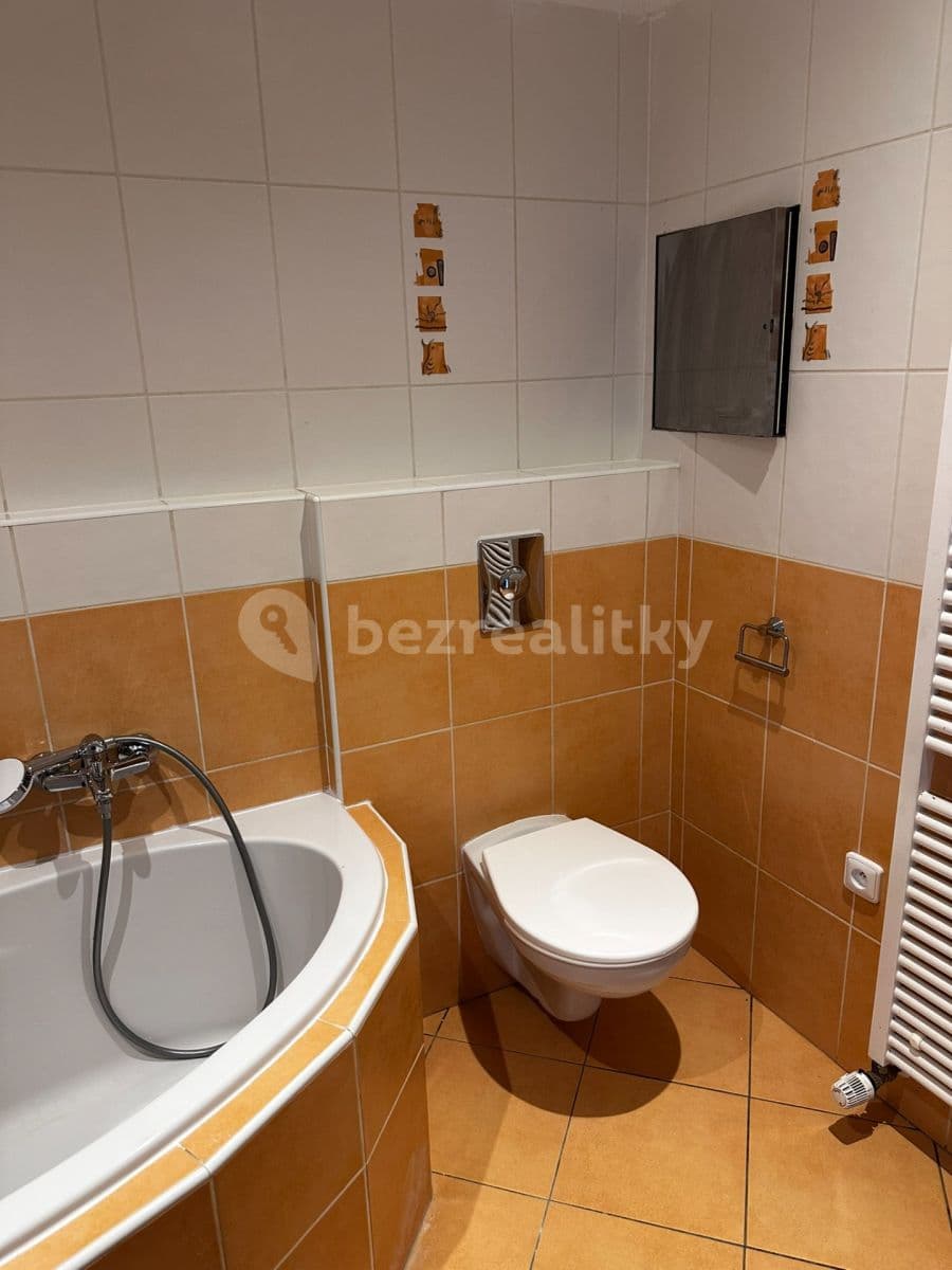 Prenájom bytu 1-izbový 34 m², Toskánská, Hostivice, Středočeský kraj Prenájom bytu 1-izbový 34 m², Toskánská, Hostivice, Středočeský kraj