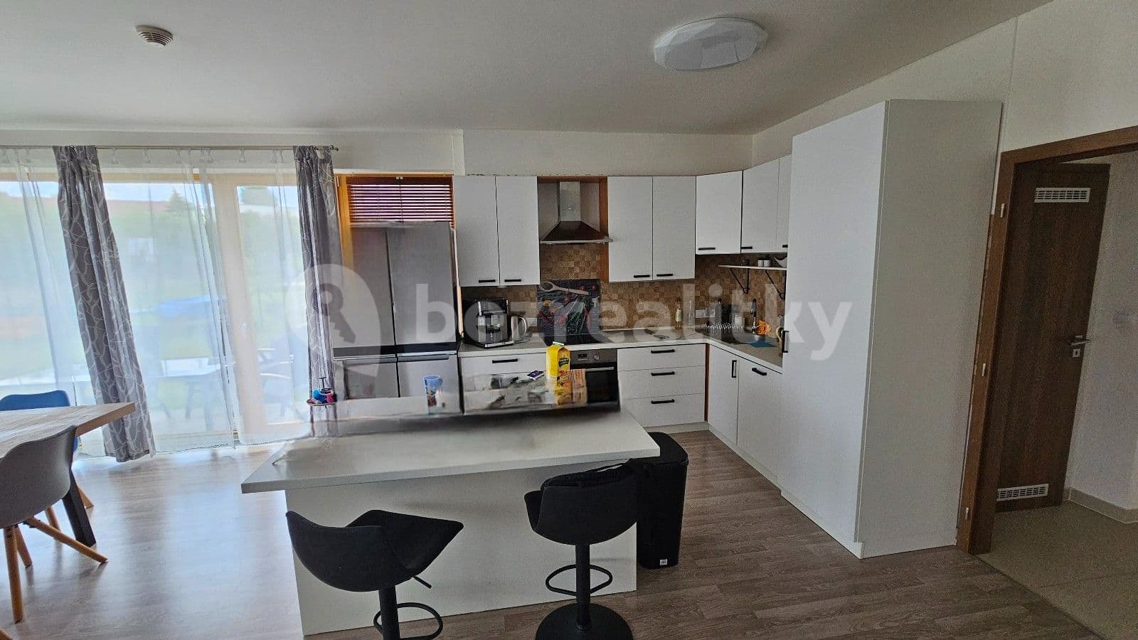 Prenájom domu 200 m², pozemek 970 m², Lhenická, Praha, Praha Prenájom domu 200 m², pozemek 970 m², Lhenická, Praha, Praha