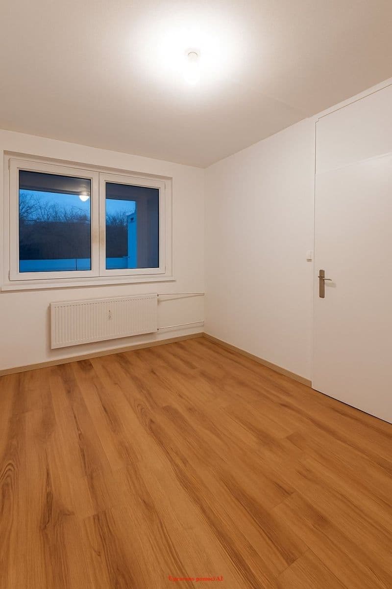 Prenájom bytu 2-izbový 46 m², Lesní, Orlová, Moravskoslezský kraj Prenájom bytu 2-izbový 46 m², Lesní, Orlová, Moravskoslezský kraj