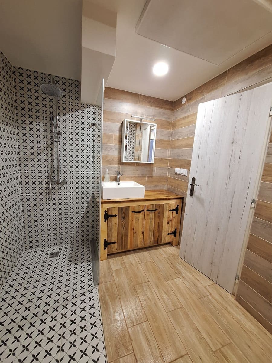 Prenájom domu 93 m², pozemok 50 m², V. Burgra, Kladno, Středočeský kraj Prenájom domu 93 m², pozemok 50 m², V. Burgra, Kladno, Středočeský kraj