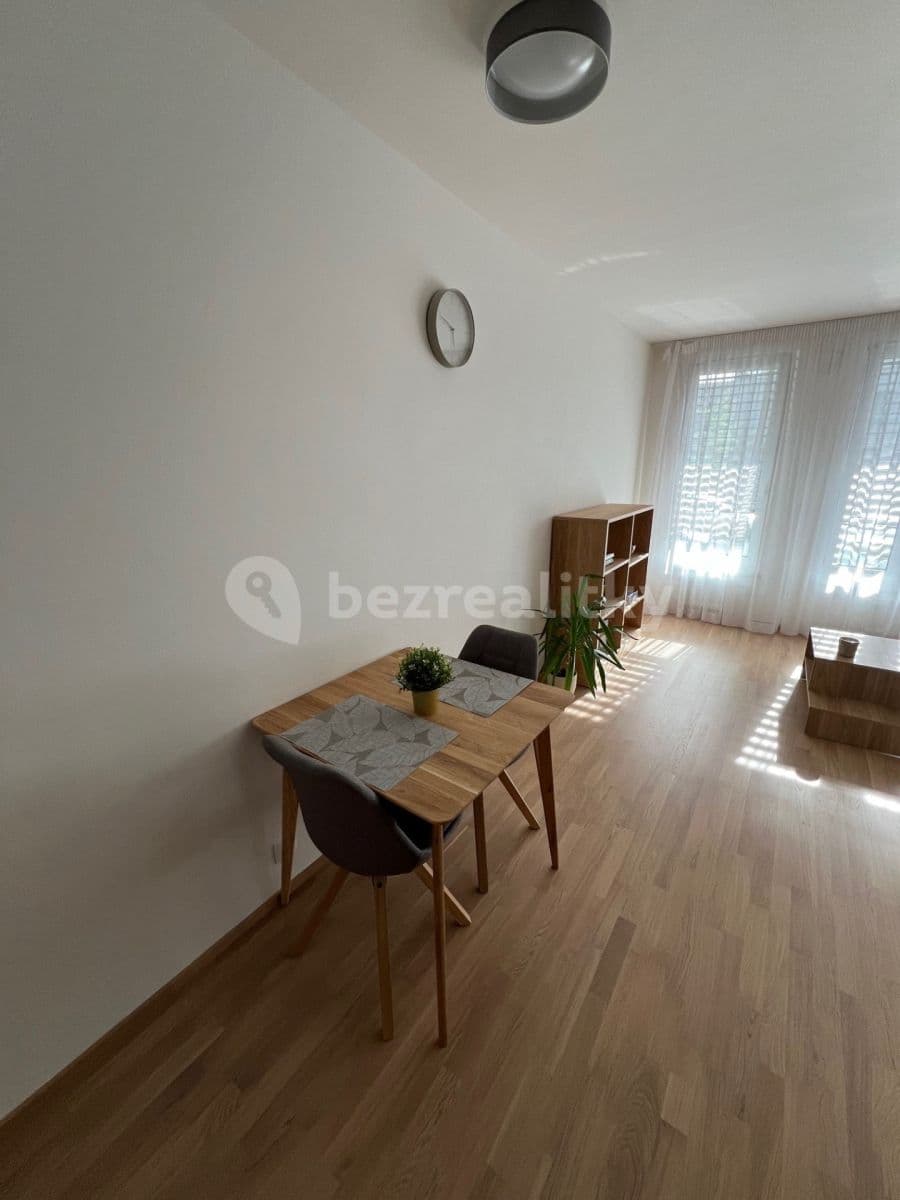 Prenájom bytu 2-izbový 53 m², Benešova, Praha, Praha Prenájom bytu 2-izbový 53 m², Benešova, Praha, Praha