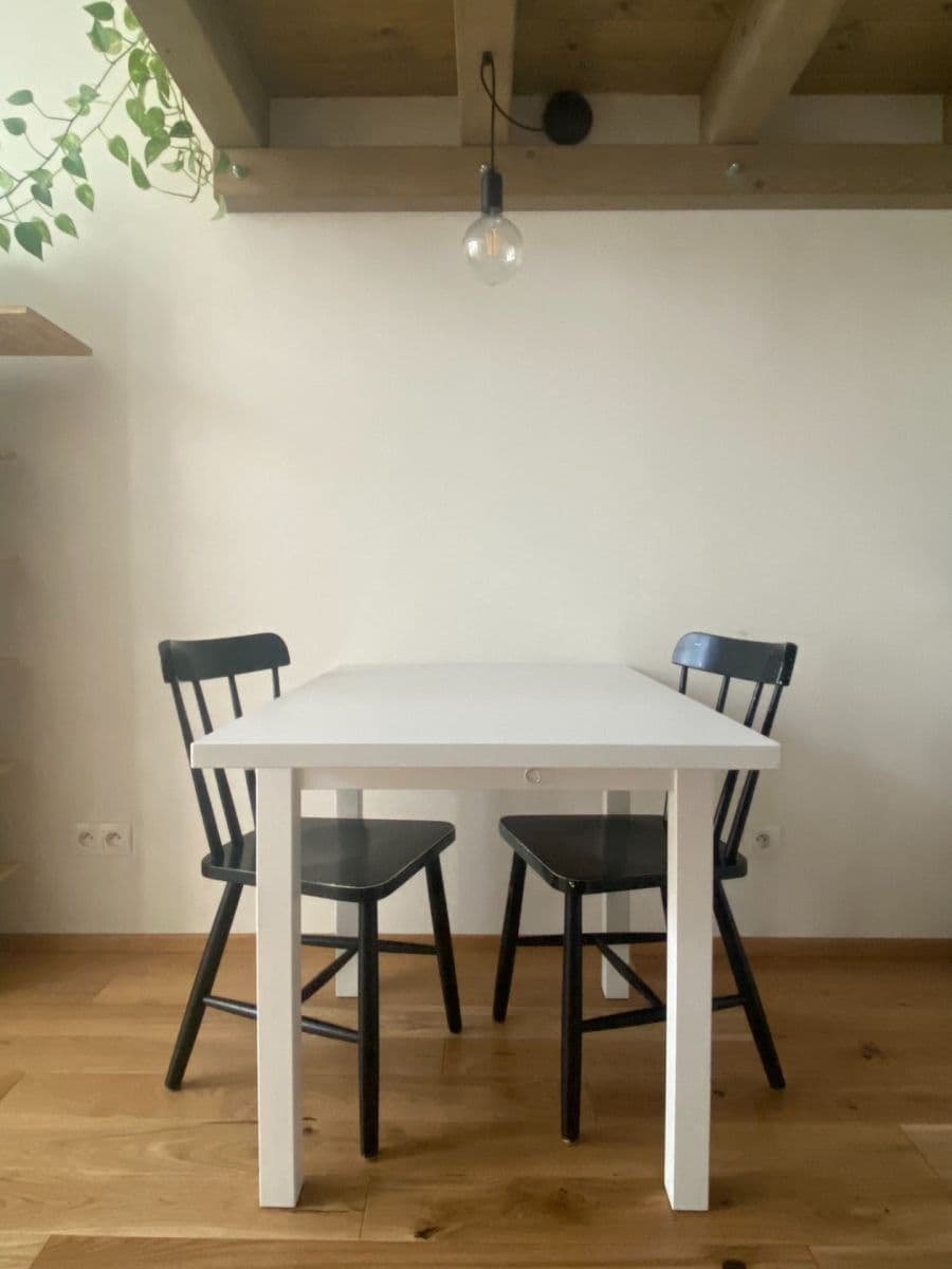 Prenájom bytu 1-izbový 39 m², Na Valentince, Praha, Praha Prenájom bytu 1-izbový 39 m², Na Valentince, Praha, Praha