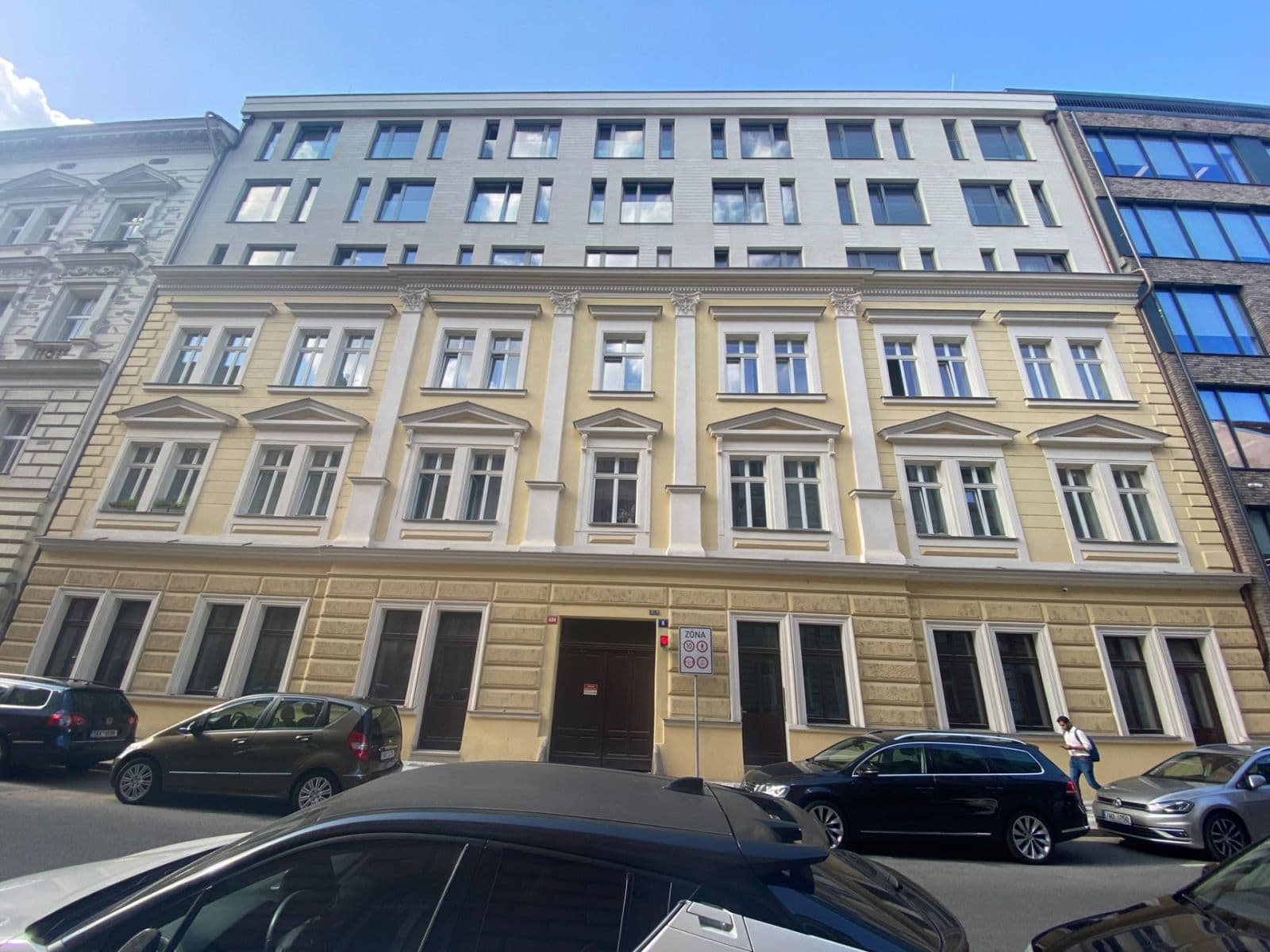 Prenájom bytu 1-izbový 39 m², Na Valentince, Praha, Praha Prenájom bytu 1-izbový 39 m², Na Valentince, Praha, Praha
