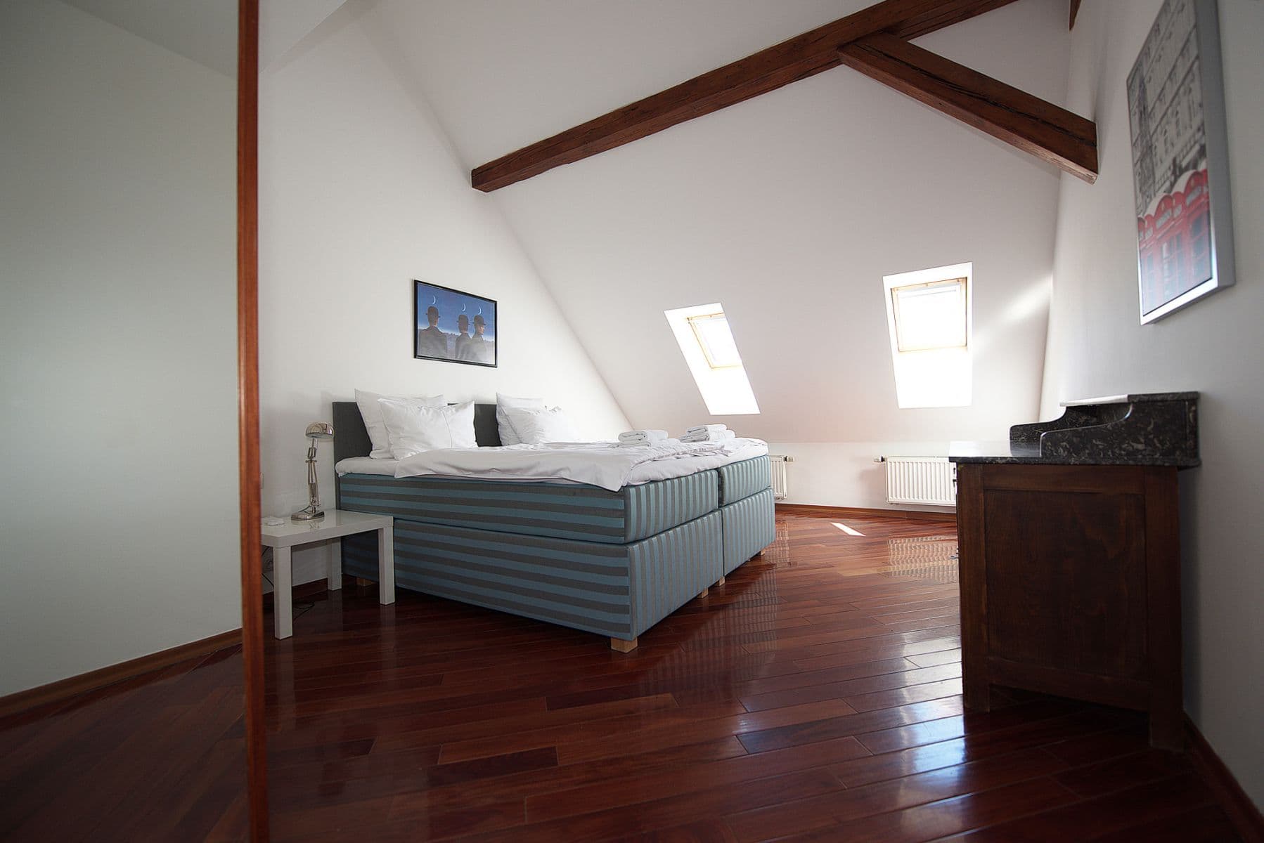 Prenájom bytu 100 m², Dušní, Praha, Praha Prenájom bytu 100 m², Dušní, Praha, Praha