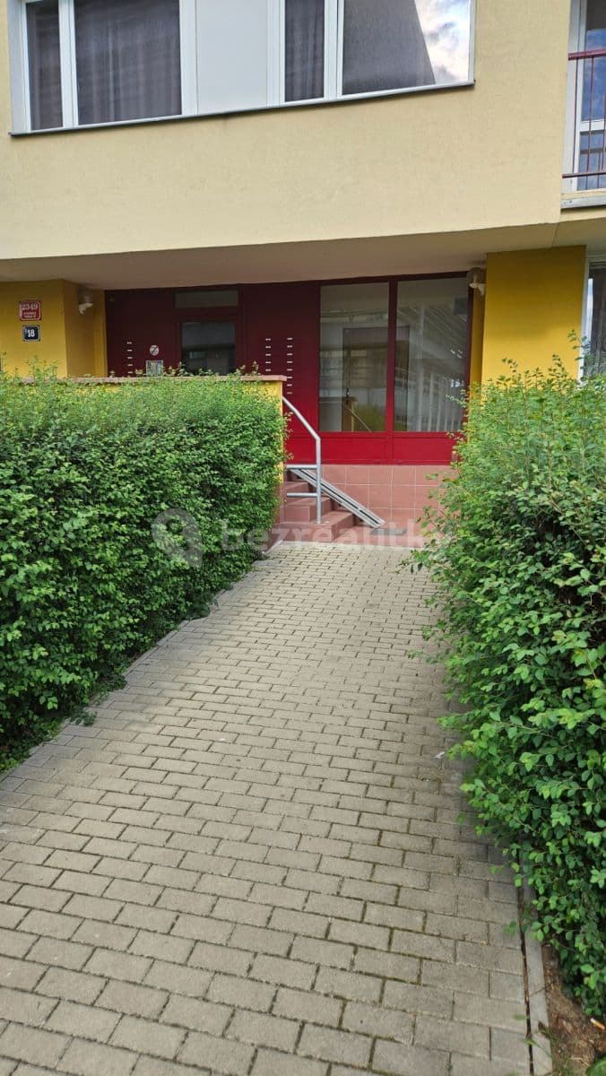 Prenájom bytu 1-izbový 31 m², Na Vrších, Praha, Praha Prenájom bytu 1-izbový 31 m², Na Vrších, Praha, Praha