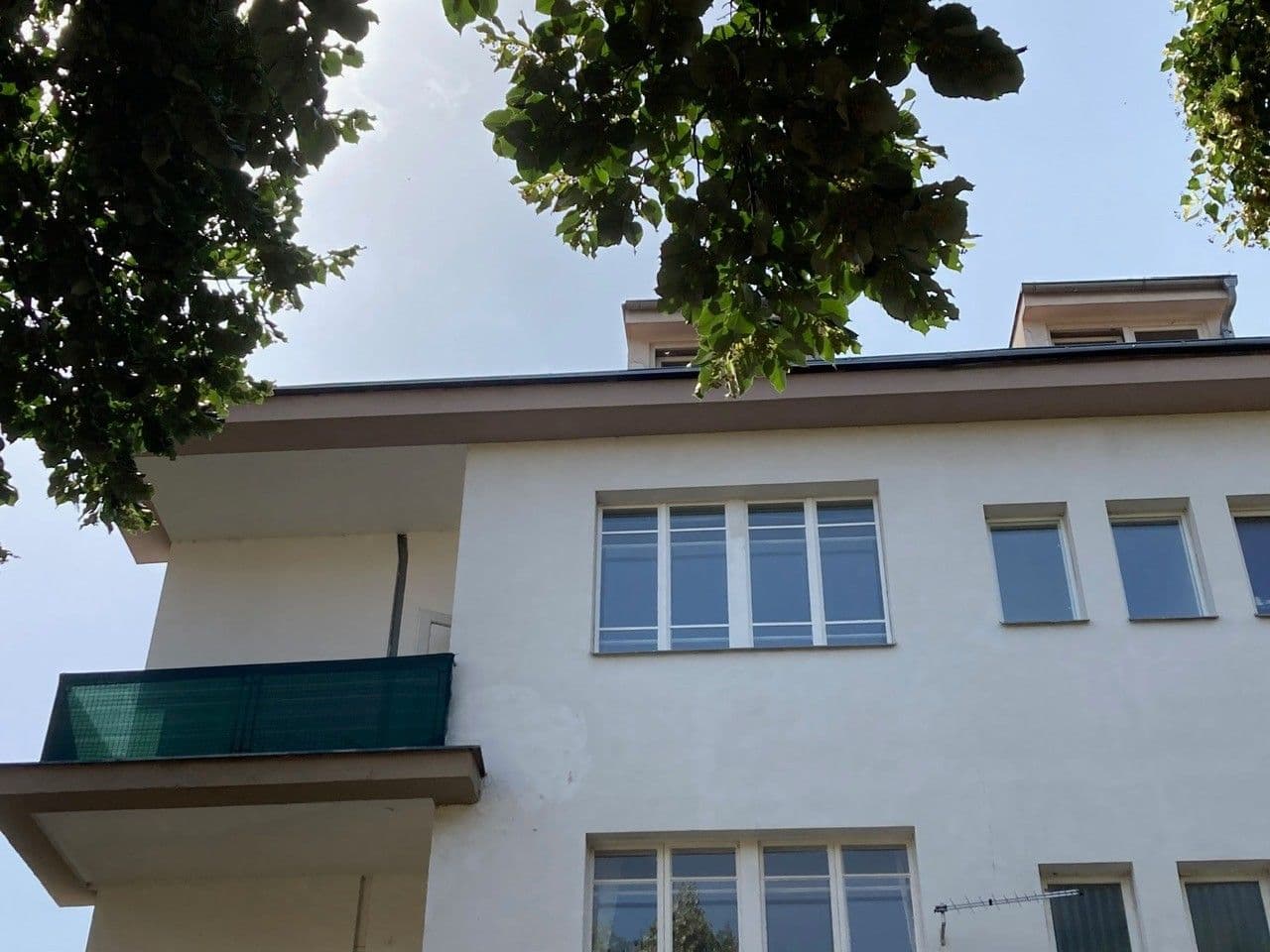 Prenájom bytu 2-izbový 56 m², U Kněžské louky, Praha, Praha Prenájom bytu 2-izbový 56 m², U Kněžské louky, Praha, Praha