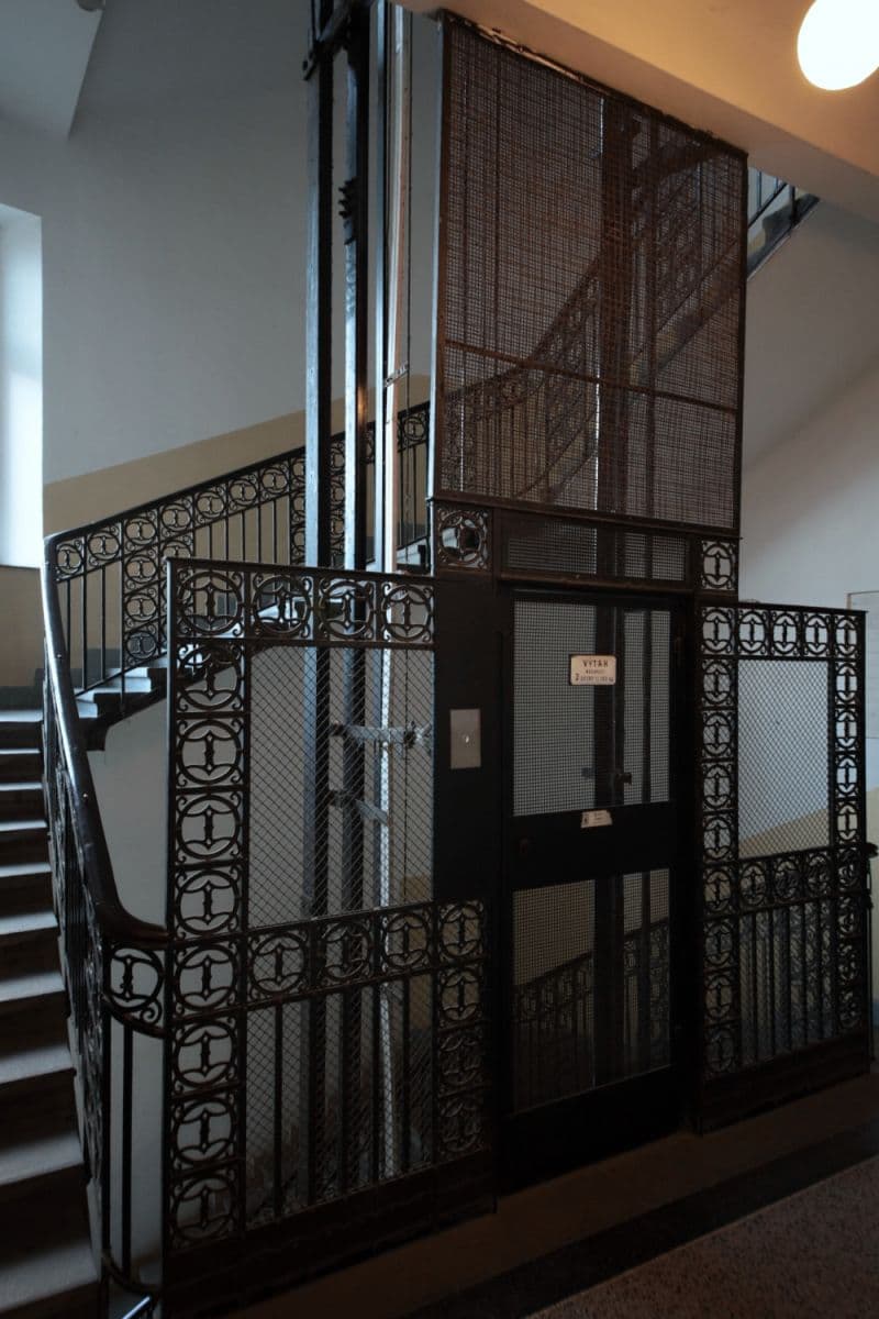 Prenájom bytu 37 m², Prvního pluku, Praha, Praha Prenájom bytu 37 m², Prvního pluku, Praha, Praha