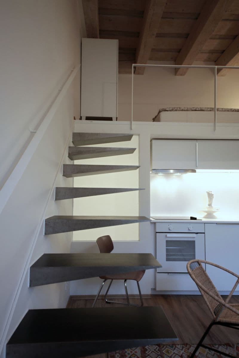 Prenájom bytu 37 m², Prvního pluku, Praha, Praha Prenájom bytu 37 m², Prvního pluku, Praha, Praha