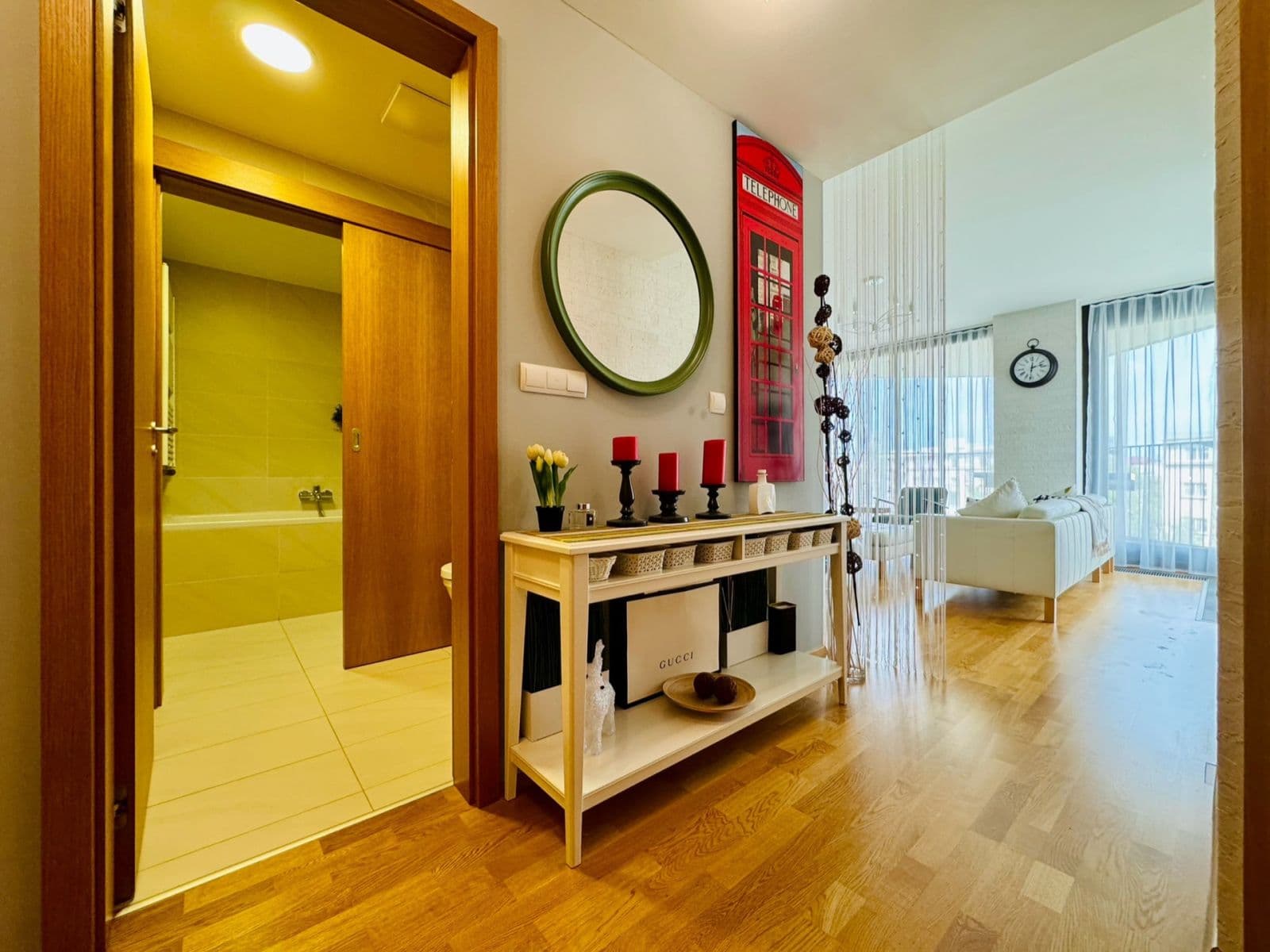 Predaj bytu 3-izbový 88 m², Ke Kapslovně, Praha, Praha Predaj bytu 3-izbový 88 m², Ke Kapslovně, Praha, Praha