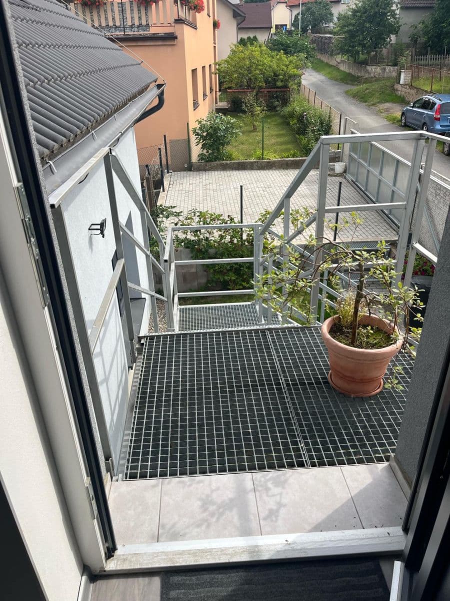 Predaj domu 300 m², pozemek 1.600 m², Ke Starému hřišti, Praha, Praha Predaj domu 300 m², pozemek 1.600 m², Ke Starému hřišti, Praha, Praha