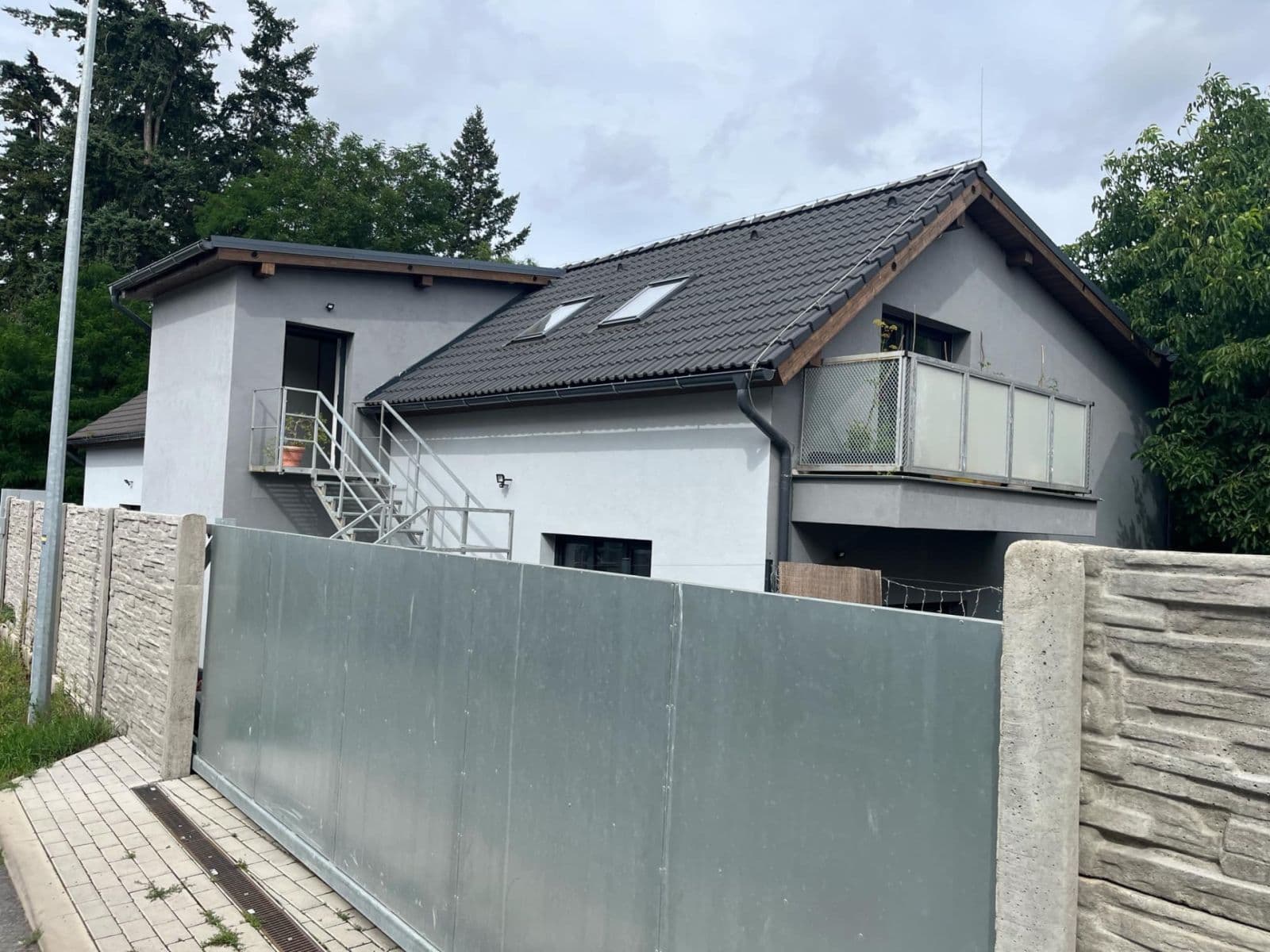 Predaj domu 300 m², pozemek 1.600 m², Ke Starému hřišti, Praha, Praha Predaj domu 300 m², pozemek 1.600 m², Ke Starému hřišti, Praha, Praha