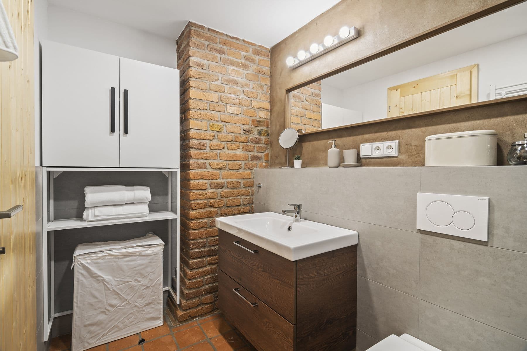 Prenájom bytu 21 m², Na Zámecké, Praha, Praha Prenájom bytu 21 m², Na Zámecké, Praha, Praha