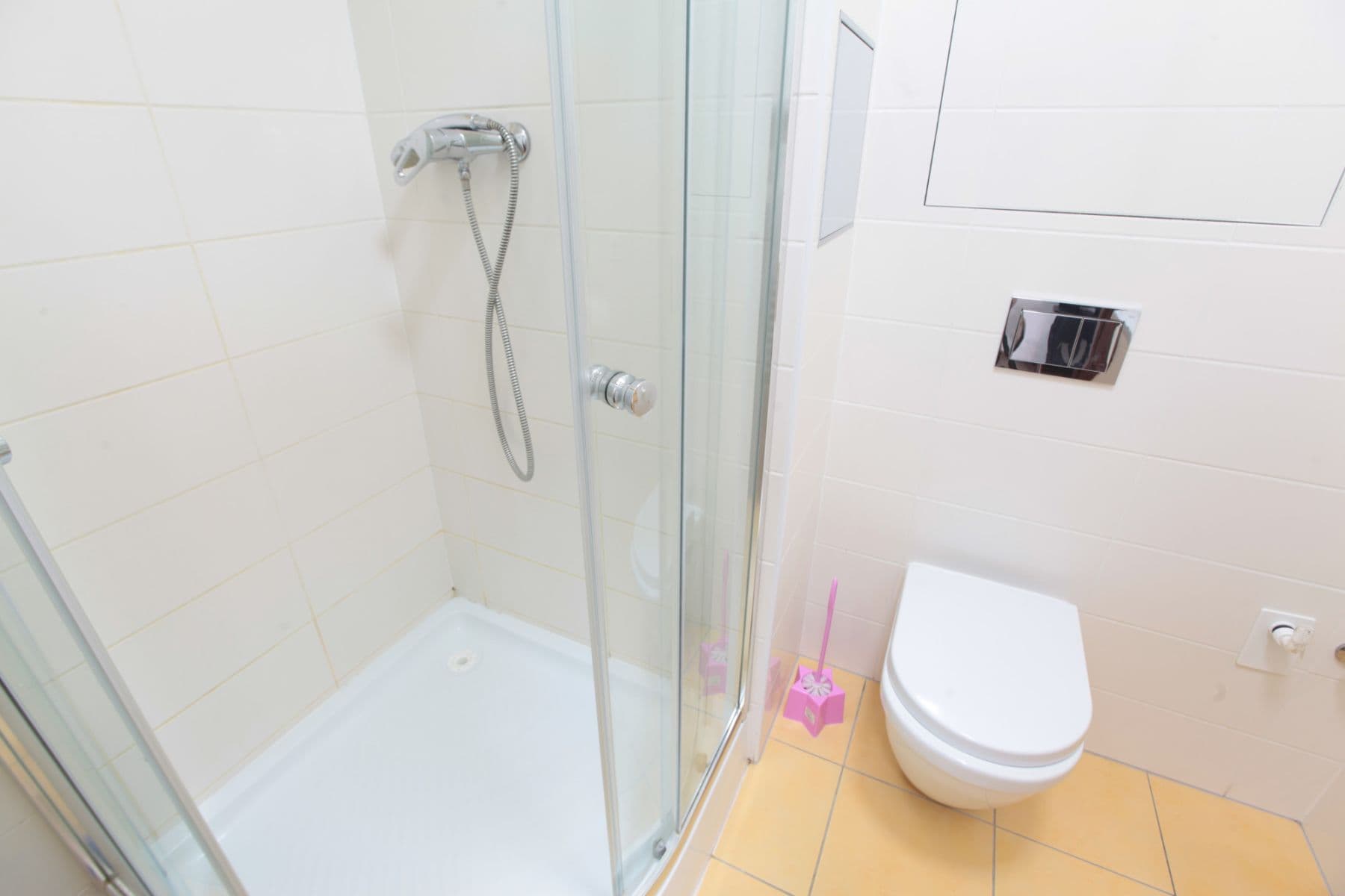 Prenájom bytu 25 m², Freyova, Praha, Praha Prenájom bytu 25 m², Freyova, Praha, Praha