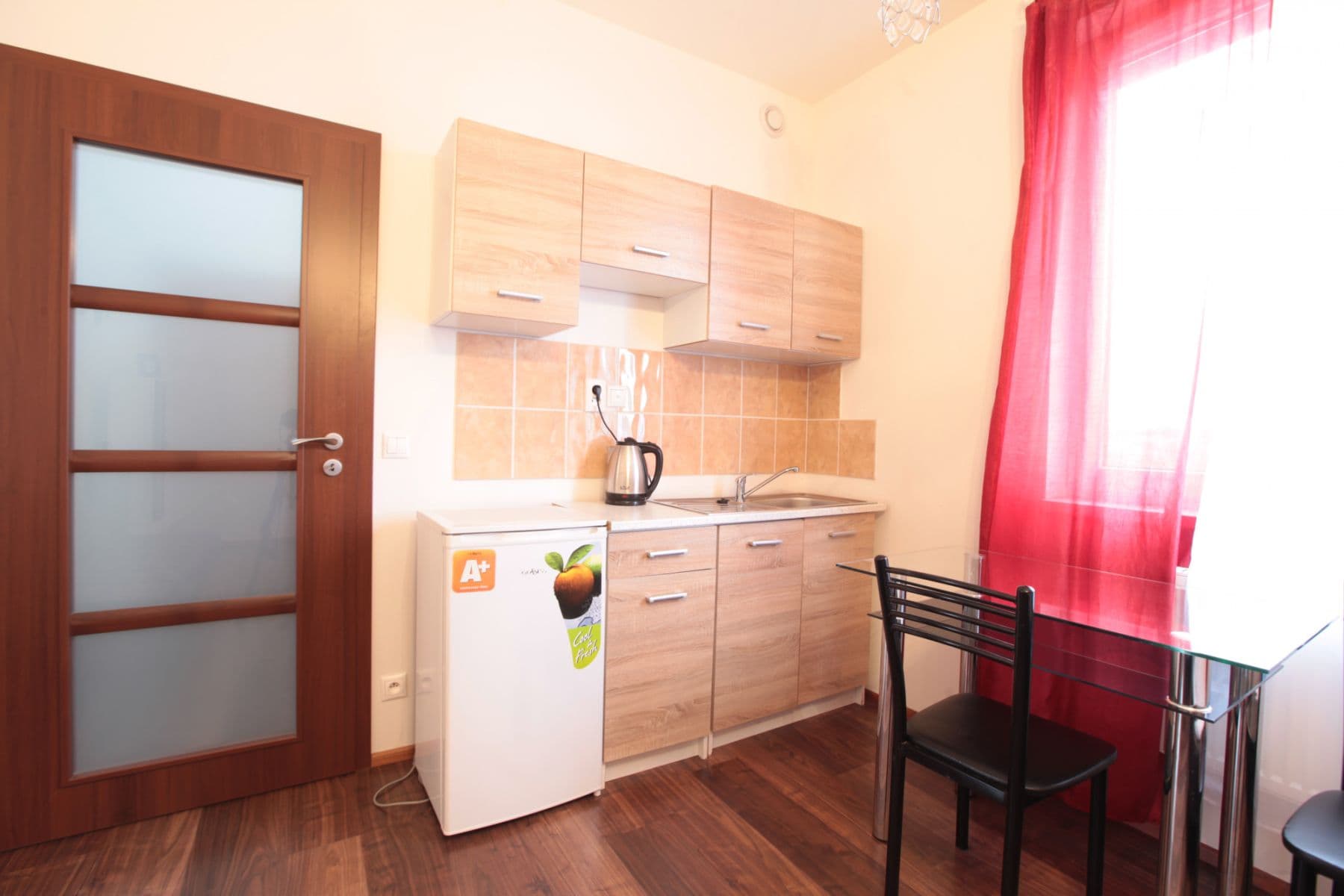 Prenájom bytu 25 m², Freyova, Praha, Praha Prenájom bytu 25 m², Freyova, Praha, Praha