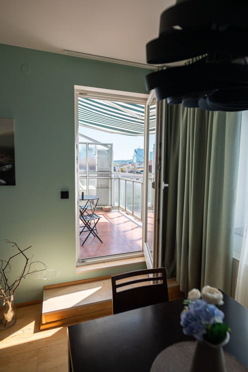 Prenájom bytu 60 m², U Průhonu, Praha, Praha Prenájom bytu 60 m², U Průhonu, Praha, Praha