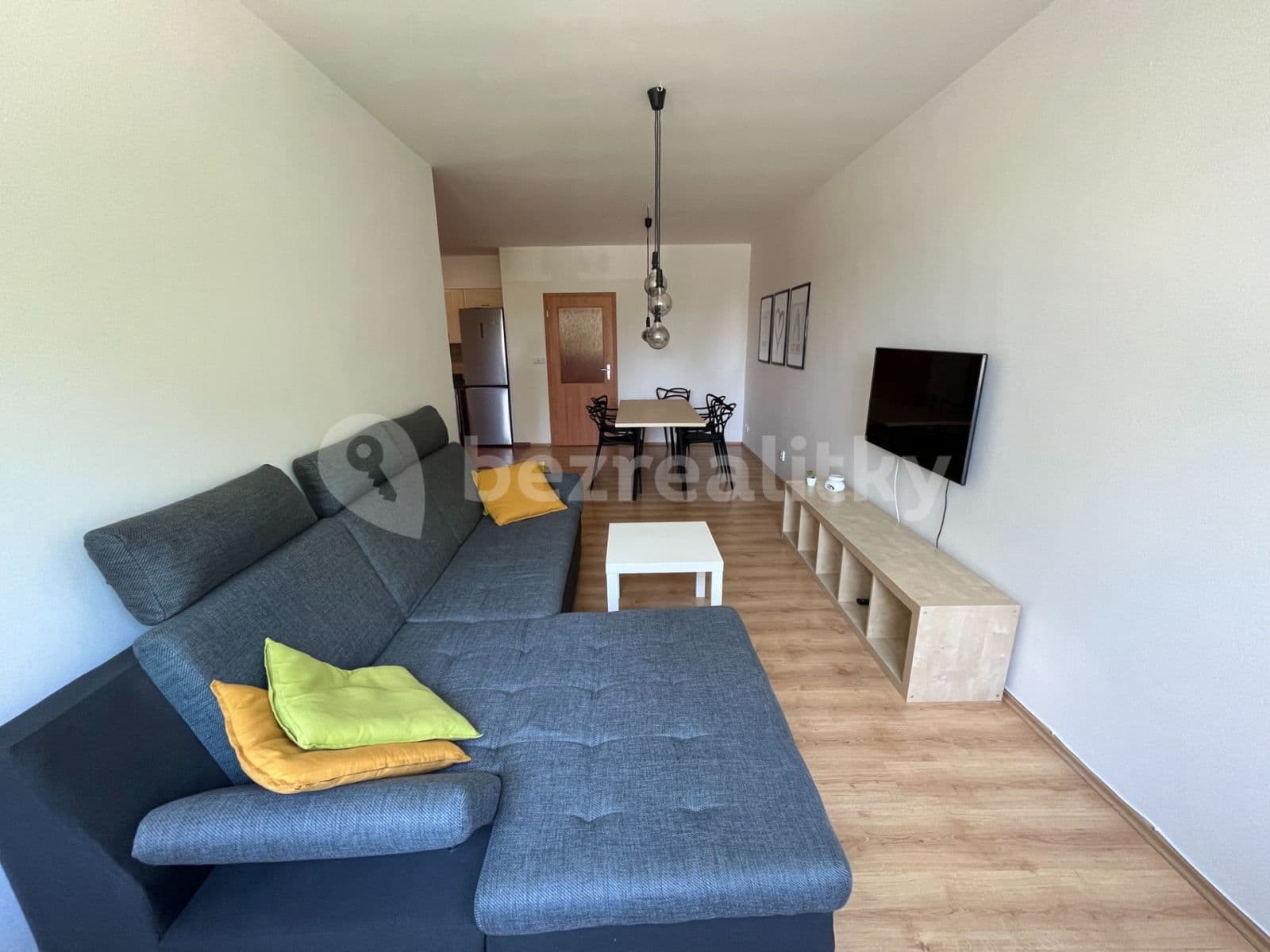 Prenájom bytu 2-izbový 63 m², Měšická, Praha, Praha Prenájom bytu 2-izbový 63 m², Měšická, Praha, Praha