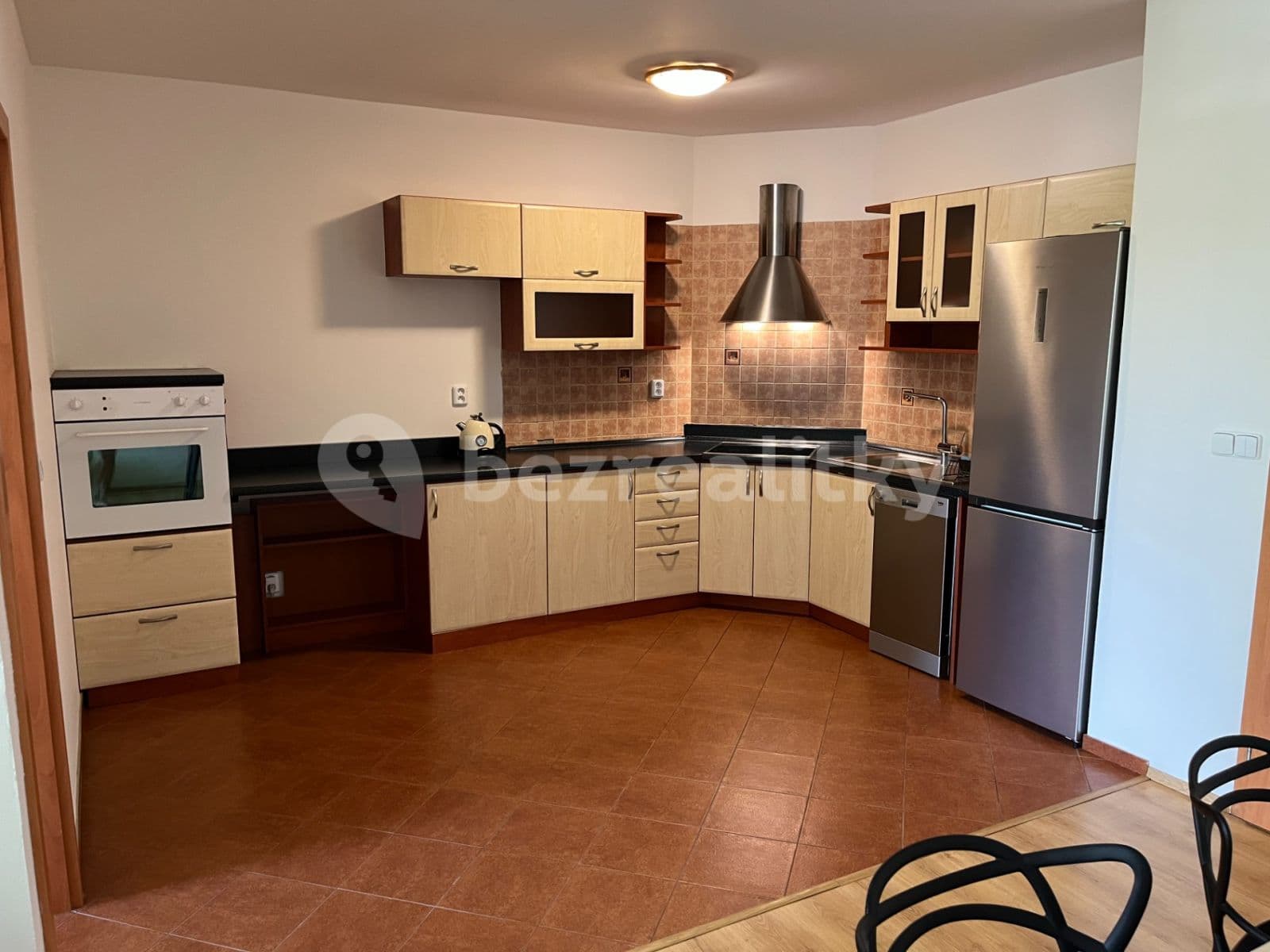 Prenájom bytu 2-izbový 63 m², Měšická, Praha, Praha Prenájom bytu 2-izbový 63 m², Měšická, Praha, Praha