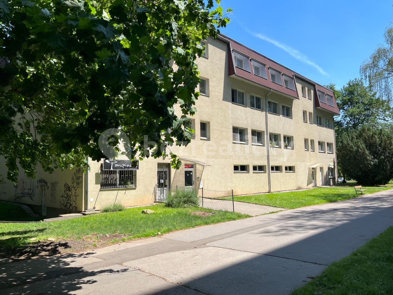 Prenájom bytu 2-izbový 63 m², Měšická, Praha, Praha Prenájom bytu 2-izbový 63 m², Měšická, Praha, Praha