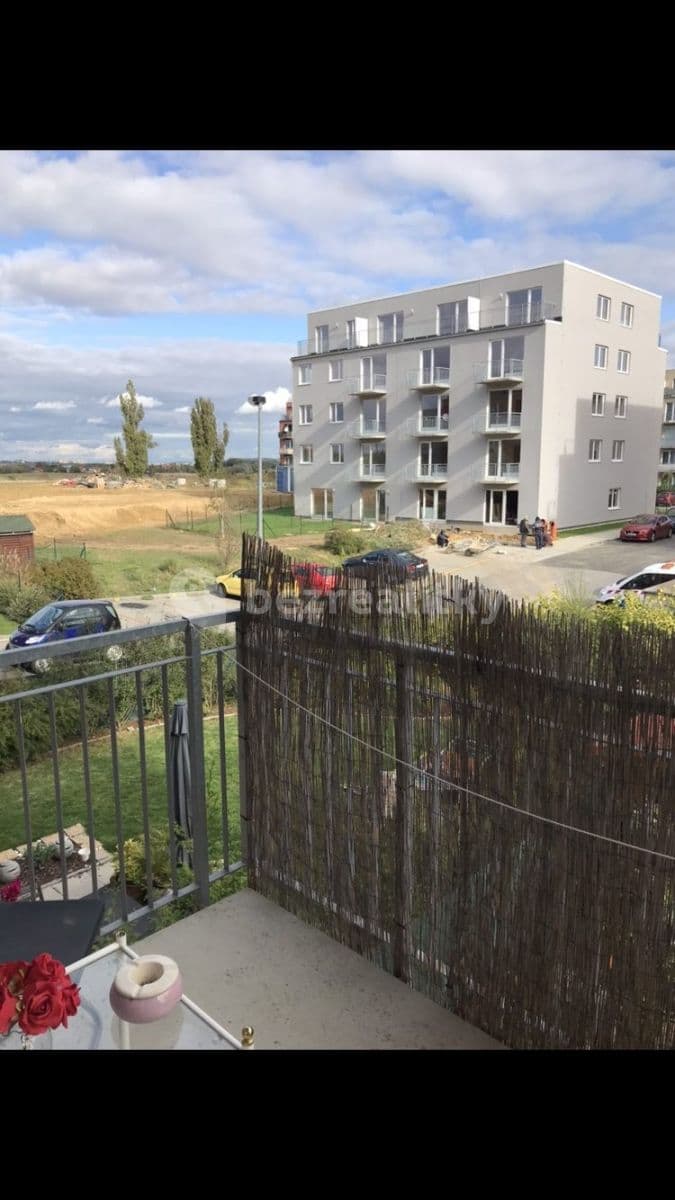 Prenájom bytu 1-izbový 32 m², Žitná, Hostivice, Středočeský kraj Prenájom bytu 1-izbový 32 m², Žitná, Hostivice, Středočeský kraj