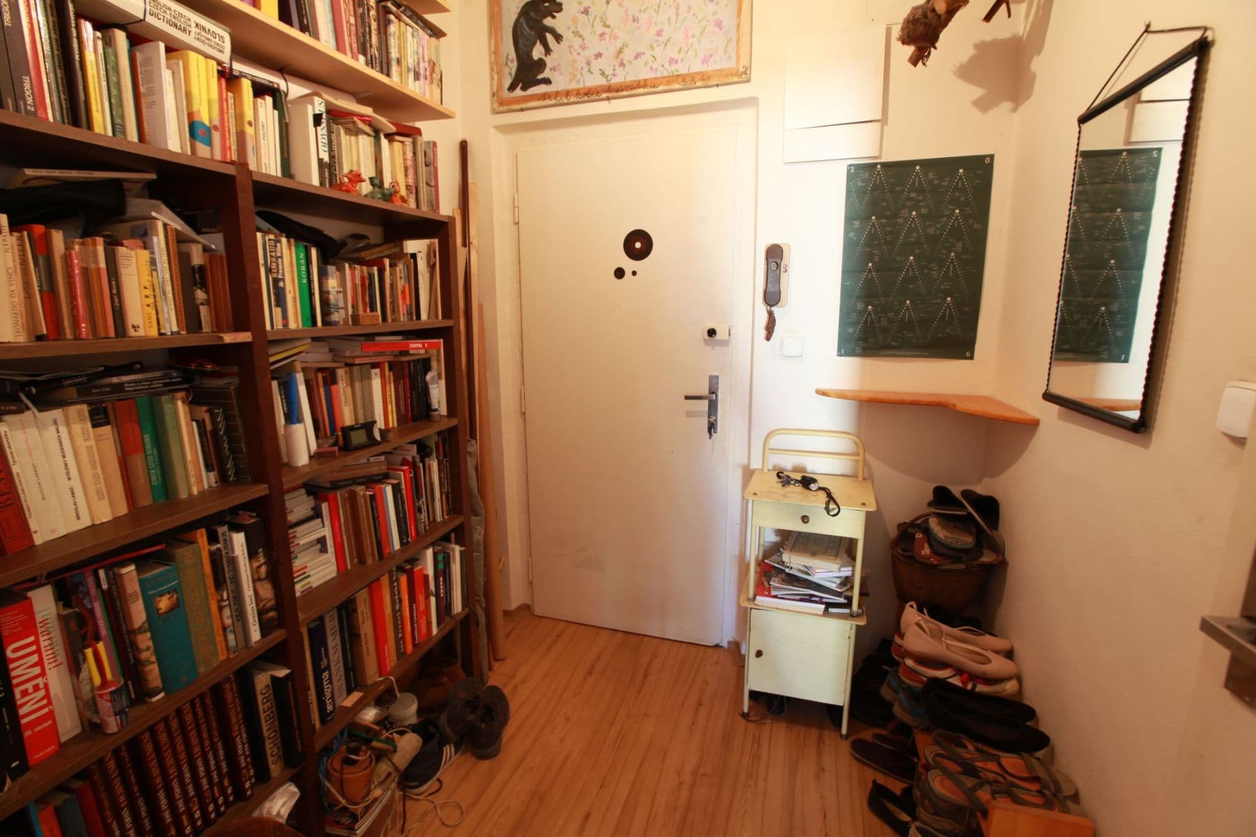Prenájom bytu 120 m², Bělohorská, Praha, Praha Prenájom bytu 120 m², Bělohorská, Praha, Praha