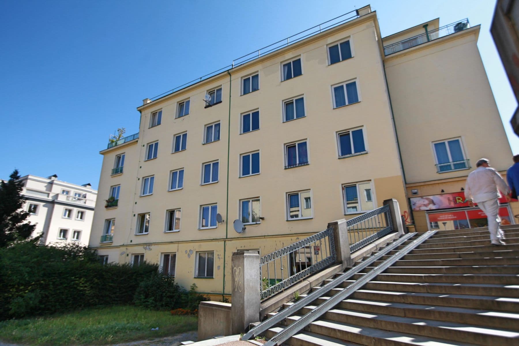 Prenájom bytu 120 m², Bělohorská, Praha, Praha Prenájom bytu 120 m², Bělohorská, Praha, Praha