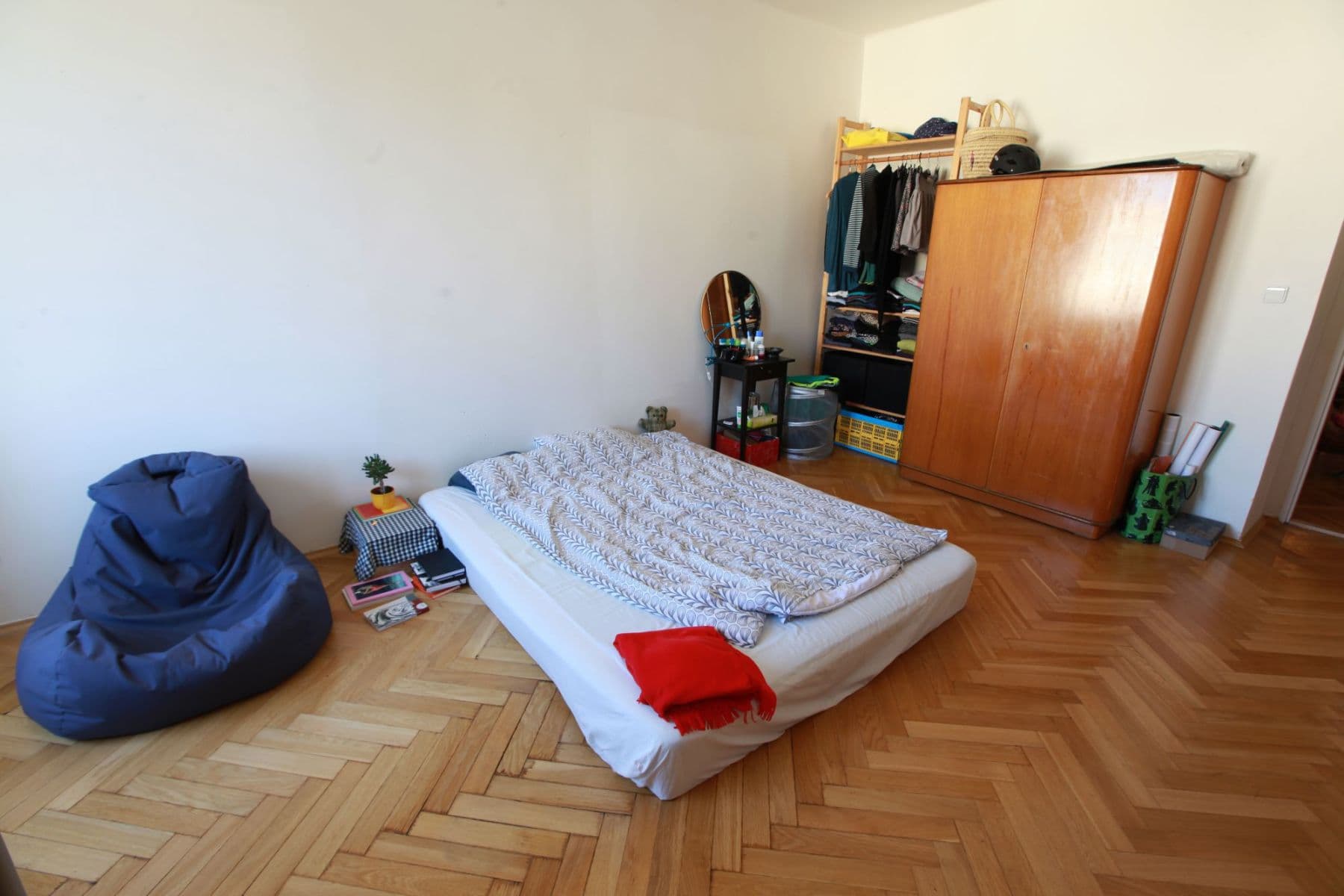 Prenájom bytu 120 m², Bělohorská, Praha, Praha Prenájom bytu 120 m², Bělohorská, Praha, Praha