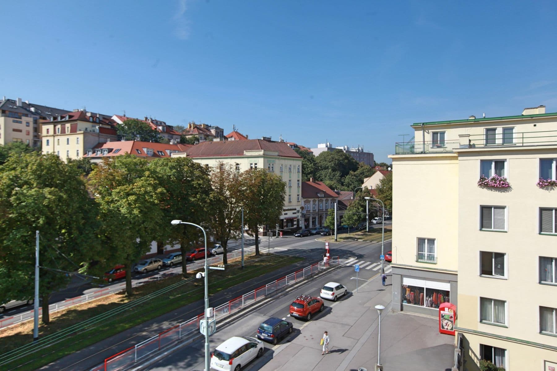 Prenájom bytu 120 m², Bělohorská, Praha, Praha Prenájom bytu 120 m², Bělohorská, Praha, Praha