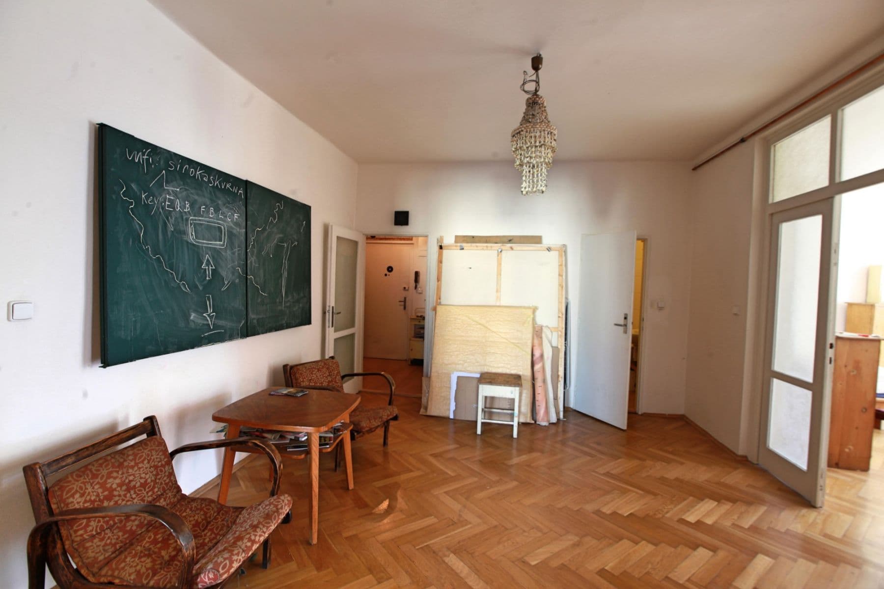 Prenájom bytu 120 m², Bělohorská, Praha, Praha Prenájom bytu 120 m², Bělohorská, Praha, Praha